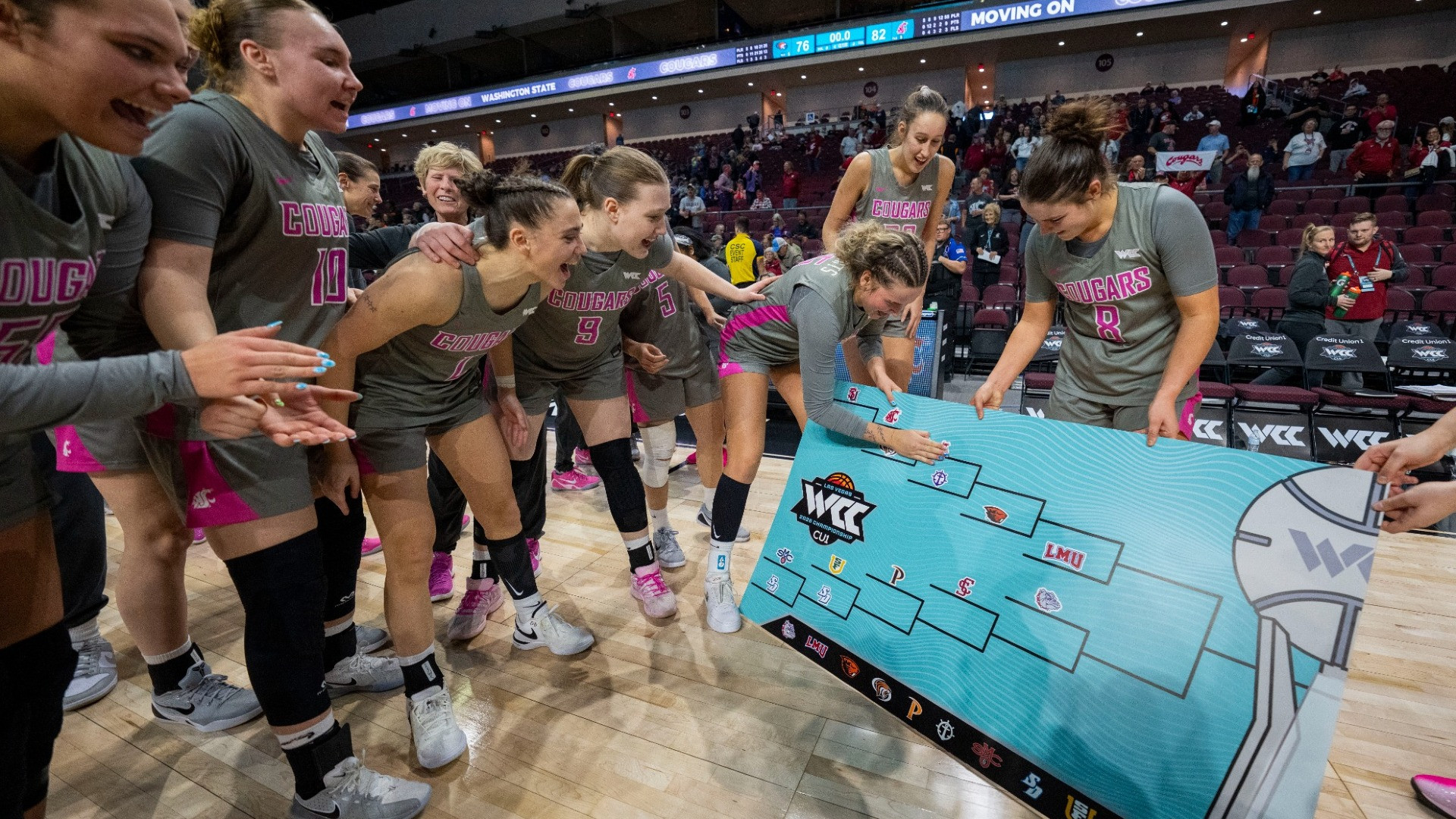 26_3_6 WSU WBB Keandra Koorits and team celebrate their win over Pacific