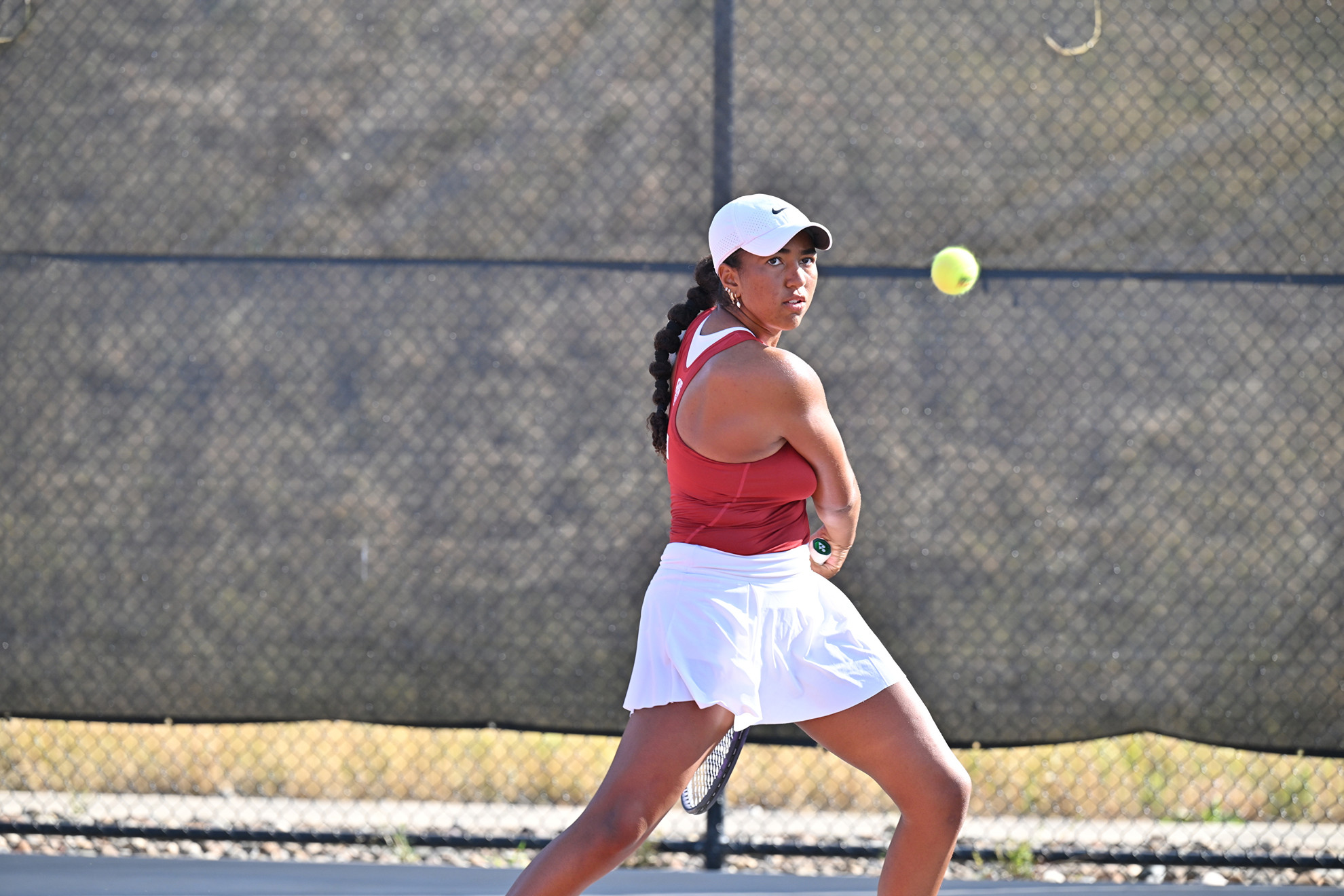 Cougs split singles matches as Nakagawa and Harper pace day two