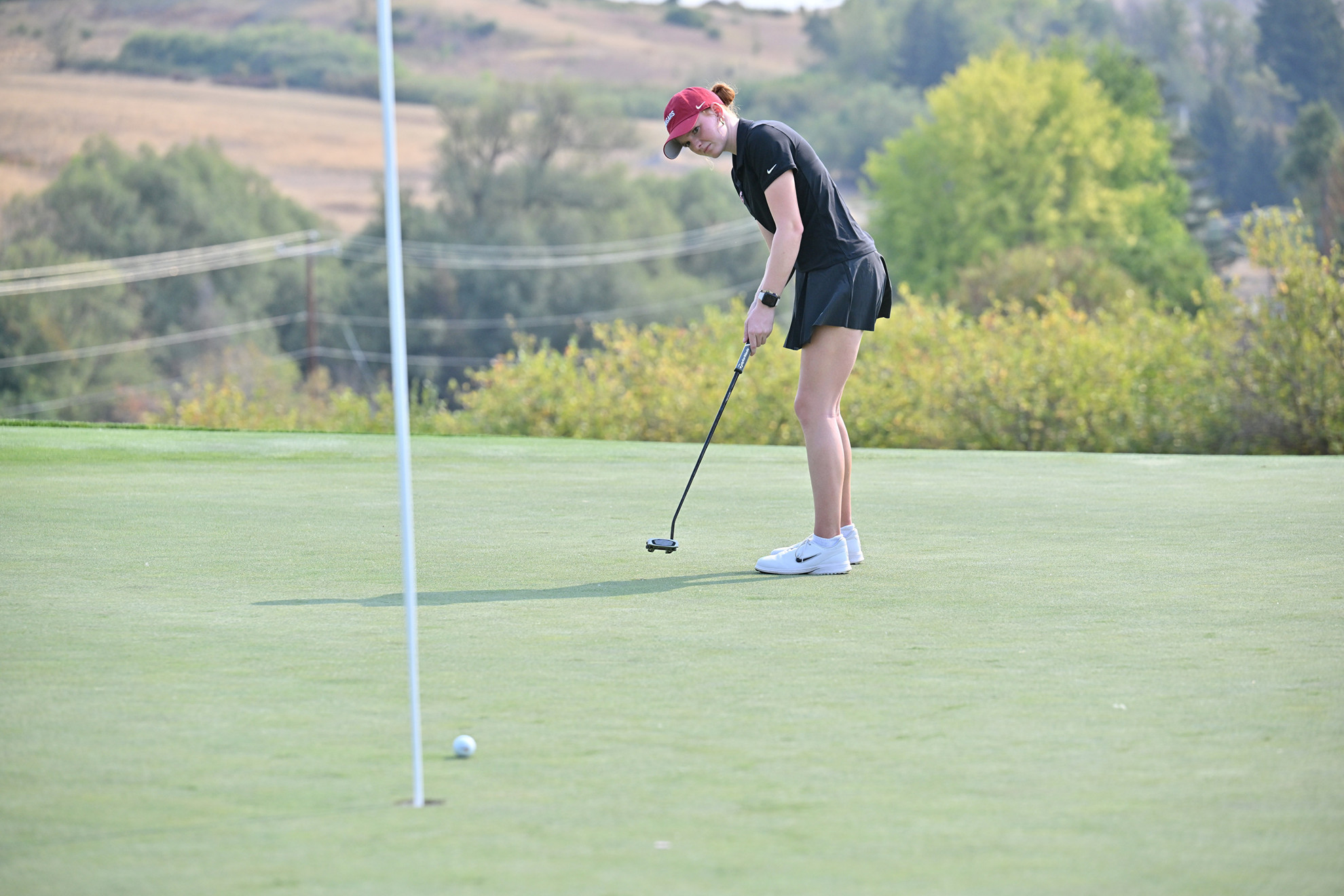 Cougar Women's Golf packs the clubs and heads to Wisconsin
